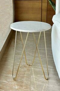 โต๊ะกาแฟชาทรงกลมทำจากโลหะสีทองพร้อมขาโลหะสีทอง3ขาเฟอร์นิเจอร์ห้องนั่งเล่นแบบคลาสสิกสุดหรู - Product Image 2