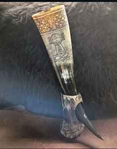 Cuerno vikingo, decoración de herencia nórdica, cuerno vikingo, artículos para beber de la era vikinga, cuerno vikingo hecho a mano, calidad de exportación con soporte para cuerno - Product Image 4