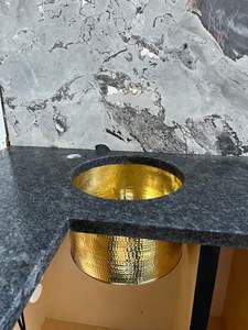 Évier en laiton de qualité supérieure pour la décoration moderne des salles de bain, améliorant l'intérieur avec un ton doré riche et une grande durabilité - Product Image 2