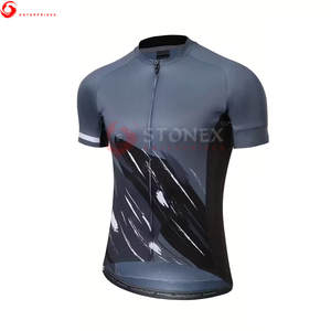 Ensembles de vêtements de cyclisme pour hommes en grande taille avec logo personnalisé, best-seller, faible MOQ, 100% polyester - Product Image 6