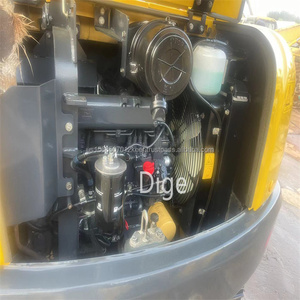 Excavadora Komatsu usada, diseñada en Japón, los componentes básicos incluyen bomba de caja de cambios - Product Image 6