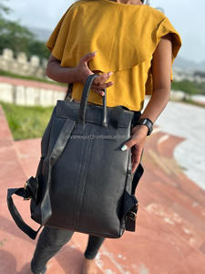 Nuevo estilo Vintage Look Mochila genuino de cuero negro Mochila de viaje Bolsa de viaje de cuero de oficina de gran capacidad para hombres y mujeres - Product Image 6