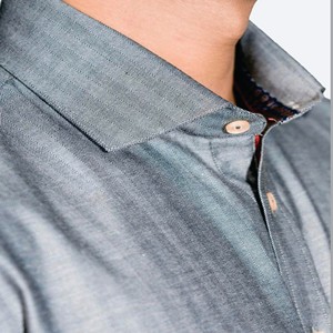 Chemise OEM personnalisée pour hommes avec cravate 100 coton grandes tailles quantité minimale de commande bas chemises décontractées pour hommes chemise en coton à manches longues - Product Image 3