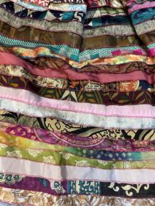 กระโปรงผ้าไหมอินเดียวินเทจผ้าไหมส่าหรีชั้นยาวลำลองอัดพลีทฟรีไซส์ระบายอากาศสำหรับใส่ทำงานขายส่ง - Product Image 3