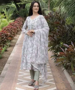 Mulheres Desgaste Designer Fancy Georgette Salwar Kameez Suit Vestido Estilo Indiano e Paquistanês e Vestidos Anarkali para a Função de Casamento