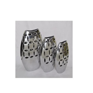 Decorative Punched Aluminum Sheet Metal <b>Vase</b> Copper Plated Aluminum Flower <b>Vase</b> Copper Plating Metal Flower <b>Vases</b> Shiny - Product Image 3