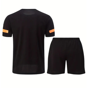 Ensemble 2 pièces d'été pour hommes avec t-shirt et short de compression à col rond respirant et évacuant la transpiration PAR AMAZING INDUSTRIES - Product Image 2