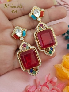 Boucles d'oreilles de luxe vêtements de fête avec look baroque ensemble de boucles d'oreilles de luxe pour les femmes boucles d'oreilles de fête pour cadeau - Product Image 4