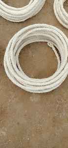 Cordes en fibre de sisal naturel fabriquées à la main dans des tailles assorties idéales pour les applications industrielles et techniques - Product Image 2