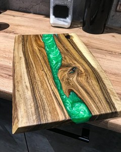 Tabla de cortar de madera de acacia hecha a mano de primera calidad con acabado suave Ideal para cortar carne, queso y uso diario en la cocina - Product Image 3