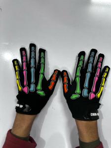 Gants de football américain personnalisés de marque Gants de réception de football résistants à l'usure pour adulte Service OEM avec fonction collante - Product Image 2