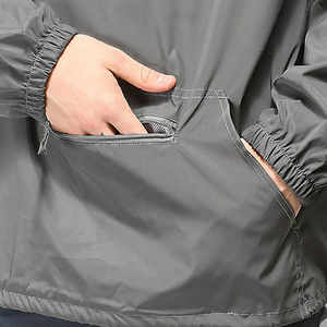 Chaqueta Cortavientos Informal Unisex con Capucha, Logotipo Frontal Reflectante, Forro de Algodón Teñido Liso, Color Personalizado de Invierno, Servicio OEM - Product Image 3