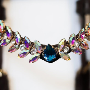 Bride de Cheval en Cuir de Luxe ADIBA OVERSEAS de Qualité Supérieure, avec Frontal Orné de Cristaux Ondulés et Gemme Bleue Centrale, Idéale pour le Dressage Premium - Product Image 2