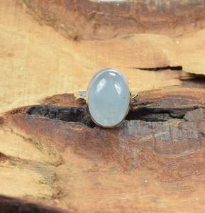 Bague en argent sterling 925 avec pierre précieuse ovale en aquamarine, bijoux faits à la main, cadeau pour femme, pierre de naissance de mars - Product Image 3