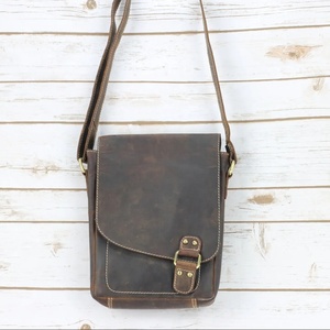 Women's Minimalist Crossbody <b>Messenger</b> Satchel LCS-0079 Zipper Handbag Travel and Gift <b>Bag</b> for Her - Product Image 1