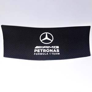 Insignes de transfert de chaleur en silicone 3D personnalisés de qualité supérieure pour vêtements, chaussures et marques en métal pour vêtements et vêtements - Product Image 3