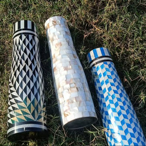 Bouteille d'eau en acier inoxydable écologique avec couvercle, design tendance et personnalisé, nouveau thermos - Product Image 1