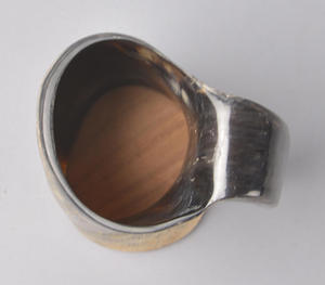 Authentique Corne à boire Viking artisanale en bois naturel avec texture vieillie unique, style nordique traditionnel poli - Product Image 6