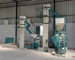 โรงผสมและบดอาหารสัตว์ปีกหน่วยบดและผสมข้าวโพดเลี้ยงสัตว์ - Product Image 2