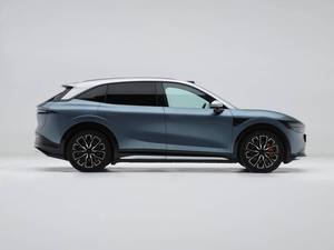 Vehículo Eléctrico Usado de 5 Plazas, 2026 NEDC, Autonomía de 201-300 km, Potencia Máxima de 120 kW y Velocidad Máxima de 255 km/h, con Batería de 50-70 kWh - Product Image 2