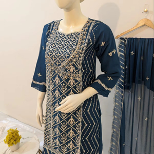 Parti formel indien pakistanais en mousseline de soie entièrement lourd brodé Anarkali Daman manches CutWork bordure 50 pouces Maxi Ghera dentelle - Product Image 1