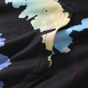 Basics Sweat à capuche pour homme 100% coton Hiver Nouveau style Arrivée fraîche Taille personnalisée Service OEM Sublimation Conception personnalisée Services OEM - Product Image 5