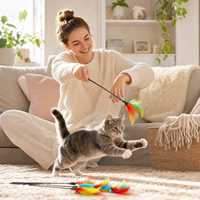 Jouet interactif classique pour chat : bâton à plumes avec clochette, jouet de chat en peluche douce, avec poignée en métal et plastique pour animaux de compagnie
