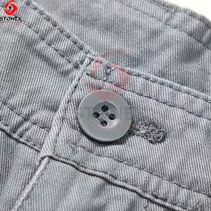 Shorts cargo pour hommes grande taille de haute qualité avec six poches, coupe-vent et séchage rapide pour le travail et les tenues décontractées - Product Image 4