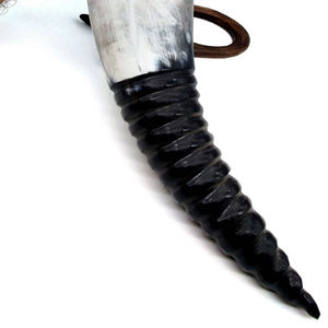 Cuerno Vikingo para Decoración Rústica del Hogar y Exhibición en Bares, Cuerno Vikingo Asequible para Regalo con Temática Vikinga, Cuerno Vikingo Hecho a Mano - Product Image 1