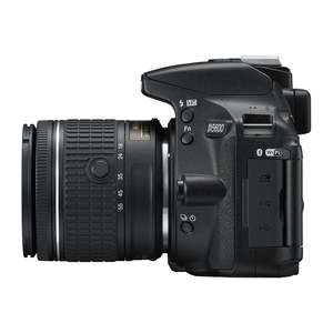 กล้อง DSLR รุ่น Black Renewed D5600 พร้อมเลนส์ AF-P 18-55 VR สำหรับการถ่ายภาพ กล้องดิจิตอลมิเรอร์เลสที่มาพร้อมฟีเจอร์มากมาย พร้อมการ์ดหน่วยความจำ SD - Product Image 1