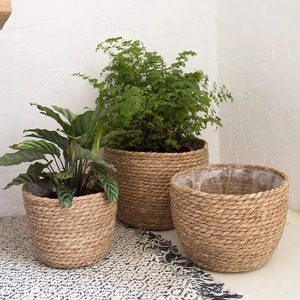 Vente en gros ensemble complet tissé à la main osier rotin/jonc de mer fleur Pot durable intérieur extérieur maison boîtes de rangement bacs - Product Image 1