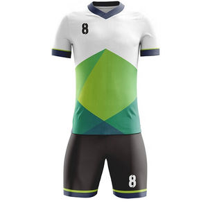 Uniforme de football unisexe de haute qualité, logo personnalisé, manches courtes, ensemble d'entraînement respirant, meilleur uniforme de football d'un fournisseur premium - Product Image 2