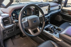 พร้อมจัดส่ง ฟอร์ด เอฟ-150 ลาริเอต ซูเปอร์ครูว์ 4x4 ปี 2021 เครื่องยนต์อีโคบูสท์ V6 375 แรงม้า ขับเคลื่อน 4 ล้อ - Product Image 4