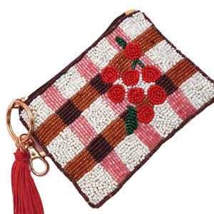 Monedero Elegante con Bordado de Cerezas y Cuentas, Mini Bolsa con Cremallera, Diseño Único Hecho a Mano en India - Product Image 1