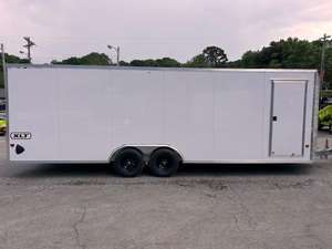 Remorques Stealth 8.5x24 XLT Pro Remorque de transport fermée à plateau fermé Construction robuste Transport sécurisé des équipements avec finition haut de gamme - Product Image 2