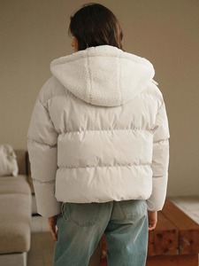 เสื้อโค้ทขนปลาปักเป้าสำหรับผู้หญิงผ้าแคนวาสหนังแกะกันน้ำใส่กลับด้านได้ปรับแต่งโลโก้ได้ตามต้องการ - Product Image 3