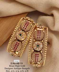 Wholesale <b>24K</b> <b>Gold</b> Plated <b>Bracelets</b> Stylish High Quality Fashion Bangles <b>24K</b> <b>Gold</b> Plated Jewelry - Product Image 3