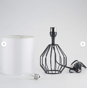 Lámpara de Mesa/De Escritorio Pequeña, Redonda, Geométrica, de Hierro, Estilo Art Deco Negro Moderno, 100% Hecha a Mano, con Decoración para el Hogar - Product Image 1