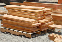 Matériau de construction en bois de pin naturel-bois de pin personnalisé/bois de bois/bûche prix bon marché-bois de pin exportation mondiale