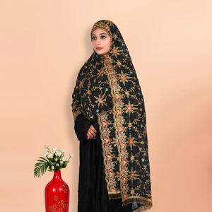 Hiyab de Diseño para Mujer en Georgette con Bordado Intenso y Lentejuelas, con Cuentas, Latkan y Borde de Encaje para Fiestas - Product Image 5