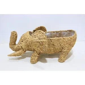 Wholesale New Item Natural Woven Baskets Water Hyacinth Storage Basket Animal Shaped For Home Living Decoration
