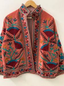 Manteau vintage bohème veste d'hiver unisexe veste indienne Suzani broderie velours pour femmes disponible pour achat en gros - Product Image 4