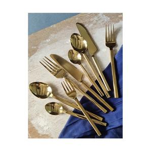 hot <b>sale</b> Royal gold cutlery stainless steel flatware <b>set</b> silverware luxury <b>knife</b> spoon fork <b>set</b> flatware <b>set</b> wedding hotel - Product Image 3