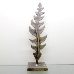 Sculpture décorative à base plaquée or, forme carrée, design à la main, matériau marbre aluminium, sculptures modernes d'Inde - Product Image 4