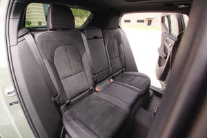 2022 X C 4 Hatchback AWD R18 Lithium Leather Double Rear <b>Camera</b> - Product Image 2