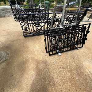 Elegante barandilla de balcón de hierro forjado con diseño forjado a mano personalizado para seguridad al aire libre y atractivo decorativo - Product Image 3