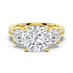 18K Gold <b>Ring</b> with 3 Stone Engagement <b>Cushion</b> Cut Moissanite Diamond Elegant and Stylish <b>Wedding</b> Band - Product Image 1