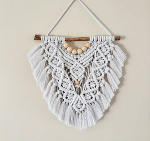 Colgante de pared de macramé estilo Boho con detalles hechos a mano para decoración de interiores de dormitorio o apartamento de oficina en casa - Product Image 3