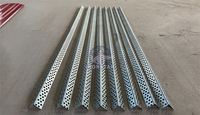 Nouvelle machine Ironstar 2026 pour la fabrication de profilés métalliques de cloisons sèches, de montants, de rails et de cornières, avec perforation de trous