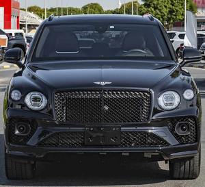 Bentley Bentayga V8 AWD 2024 Usado, Volante a la Izquierda, Asientos de Cuero, Cámara Trasera, Emisión Euro IV, Faros de Xenón, Muy Cuidado - Product Image 1